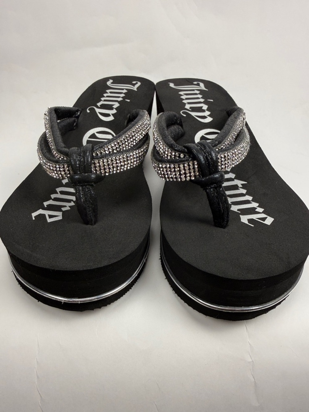 Juicy Couture Black Wedge Pkatform Sandals with Silver Rhinestone Straps Size 6 - Picture 11 of 13